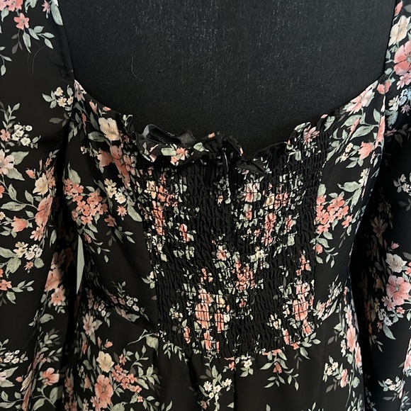 Forever 21 Floral Black Dress with Pink Accents - Picture 4 of 8